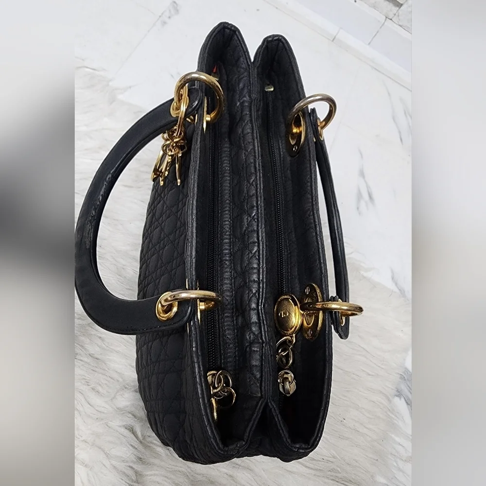 Lady Dior Medium - Picture 6 of 12